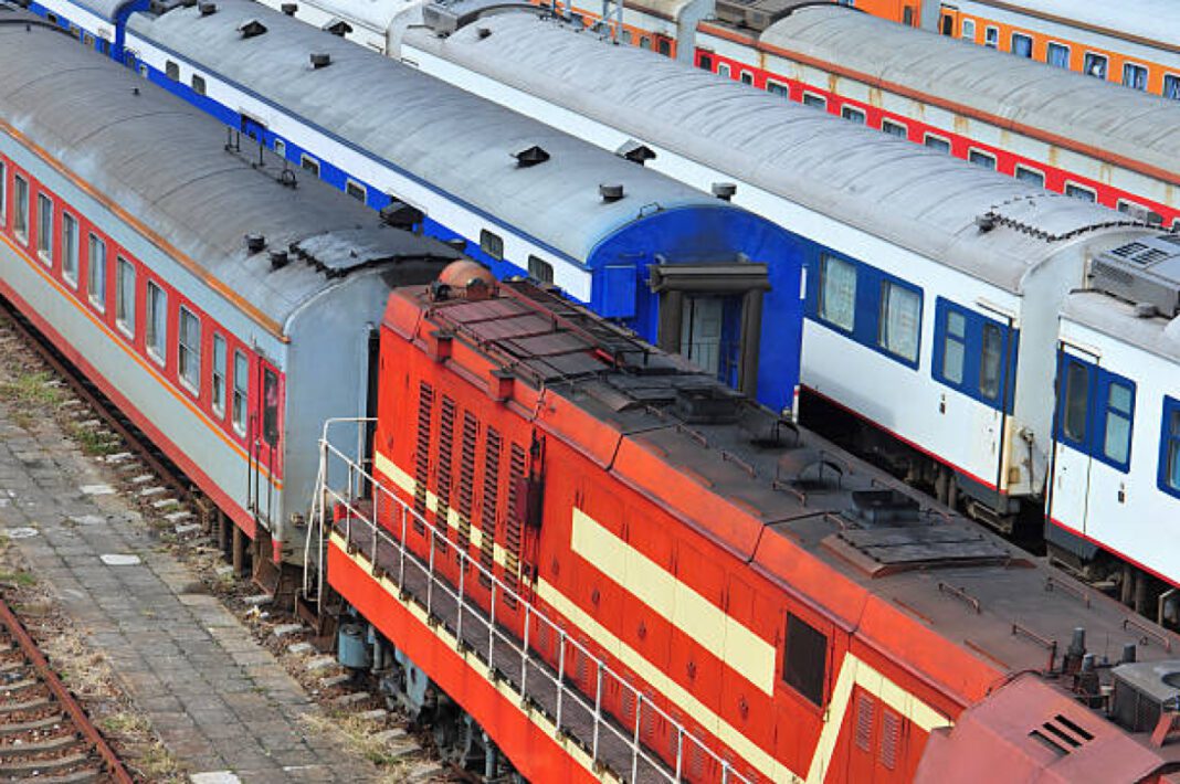 Amaravati railway line, land acquisition, South Central Railway, Andhra Pradesh, multi-modal cargo station, railway stations, infrastructure development, connectivity