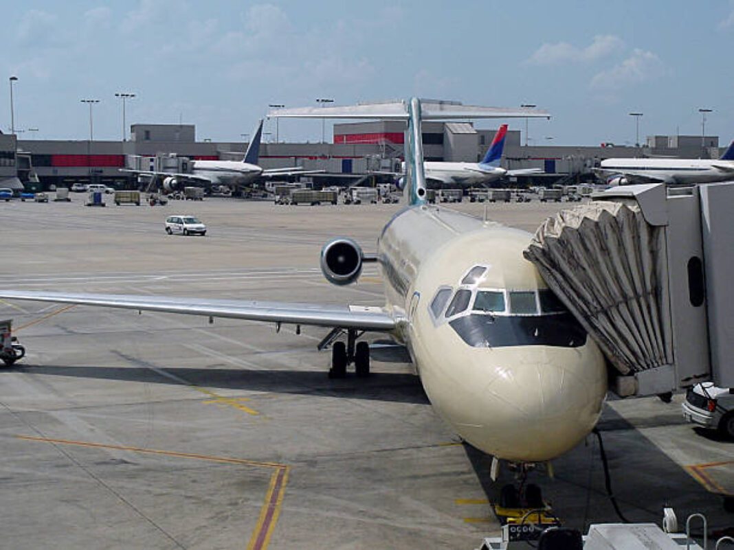 Kolkata airport expansion, Netaji Subhas Chandra Bose International Airport, new terminal, passenger capacity, international flights, West Bengal airports, sustainable aviation, economic growth, India aviation