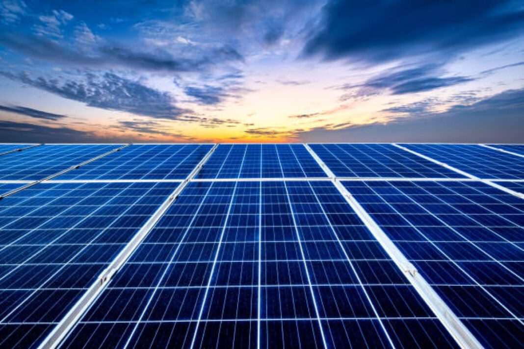 Waaree Renewable, solar energy, EPC contract, renewable energy solutions, clean energy, solar PV project, sustainable development.