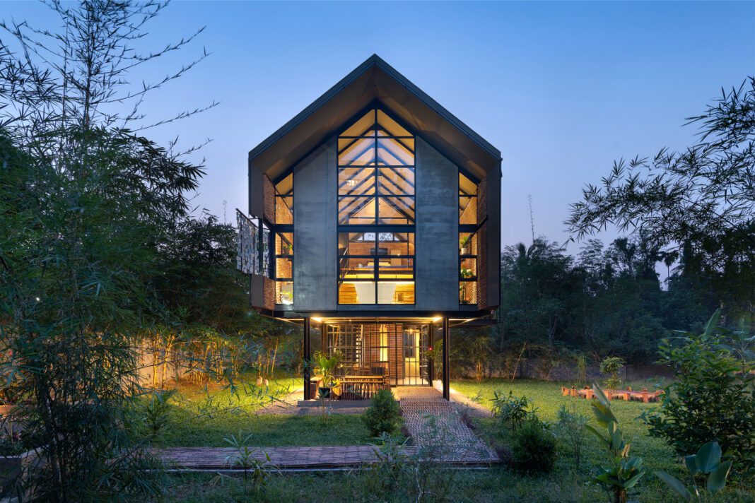 Koshish House, Kochi, sustainability, architectural design, material reuse, terracotta tiles, steel repurposing, creative design, elevated structure, dynamic spatial experience, natural light, local collaboration, eco-friendly construction, modern architecture