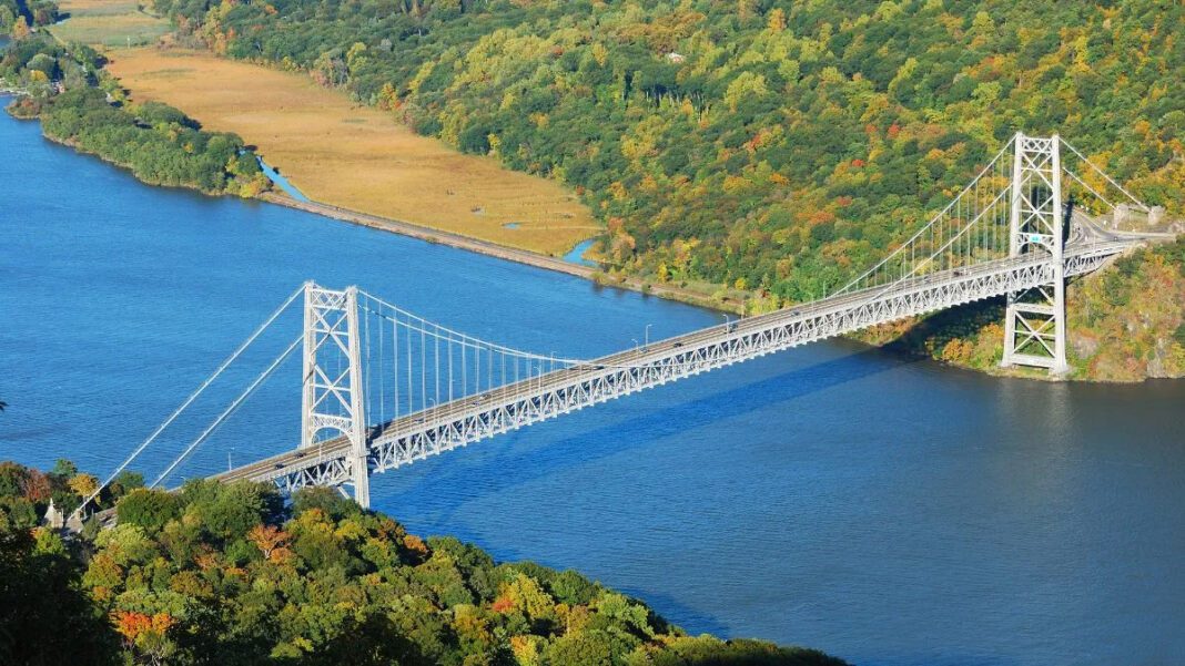 Chambal River bridge, Etawah-Bhind connectivity, Atal Progress-Way, Bundelkhand Expressway, UP-MP trade link, ASC Infratech Limited, hanging bridge project.