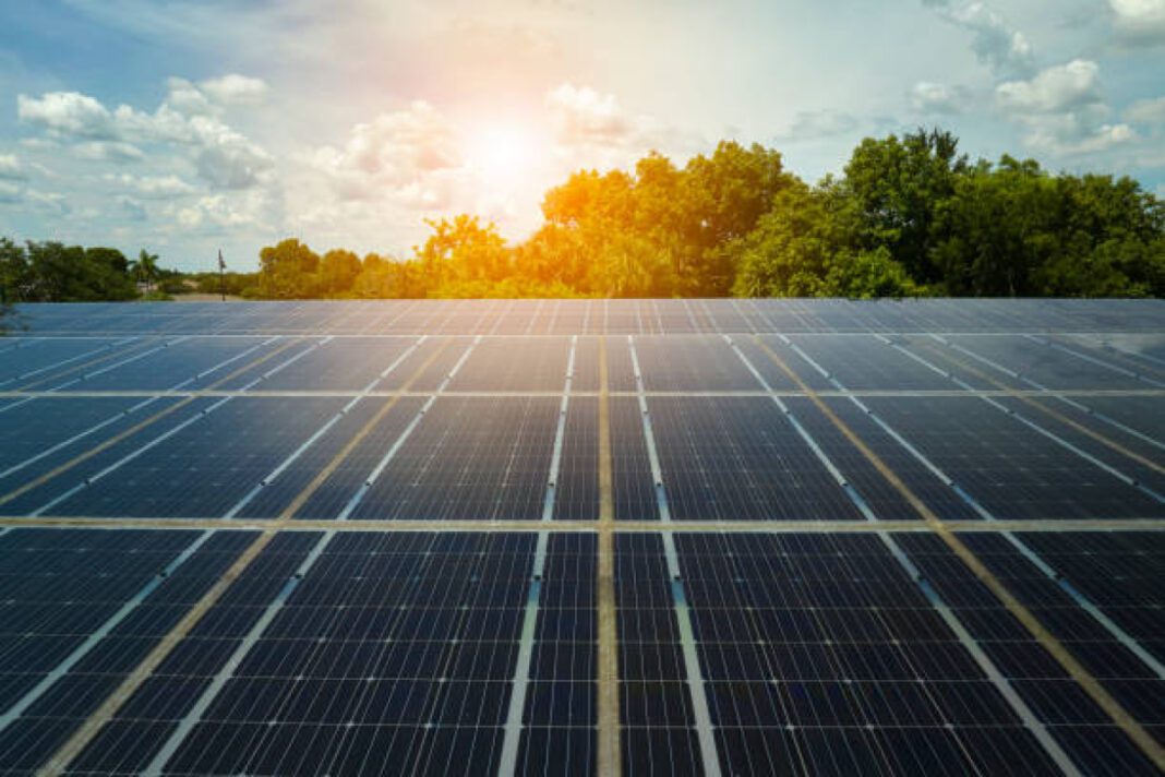 Waaree Eyes Rs 80 Billion Solar Plant in Nagpur Waaree Energies, solar manufacturing, Nagpur, renewable energy, MIDC, Avaada Group, JSW Group, solar panels, investment, Maharashtra, MSME growth.