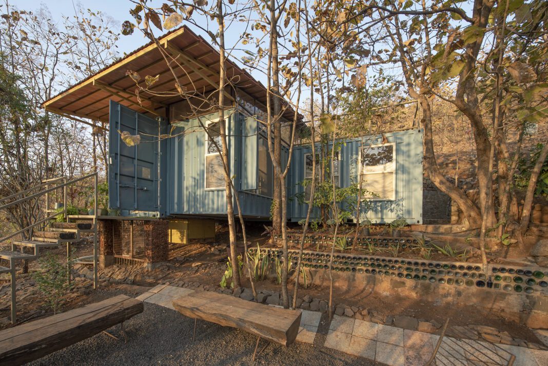 A Minimalist Muse in Form and Function