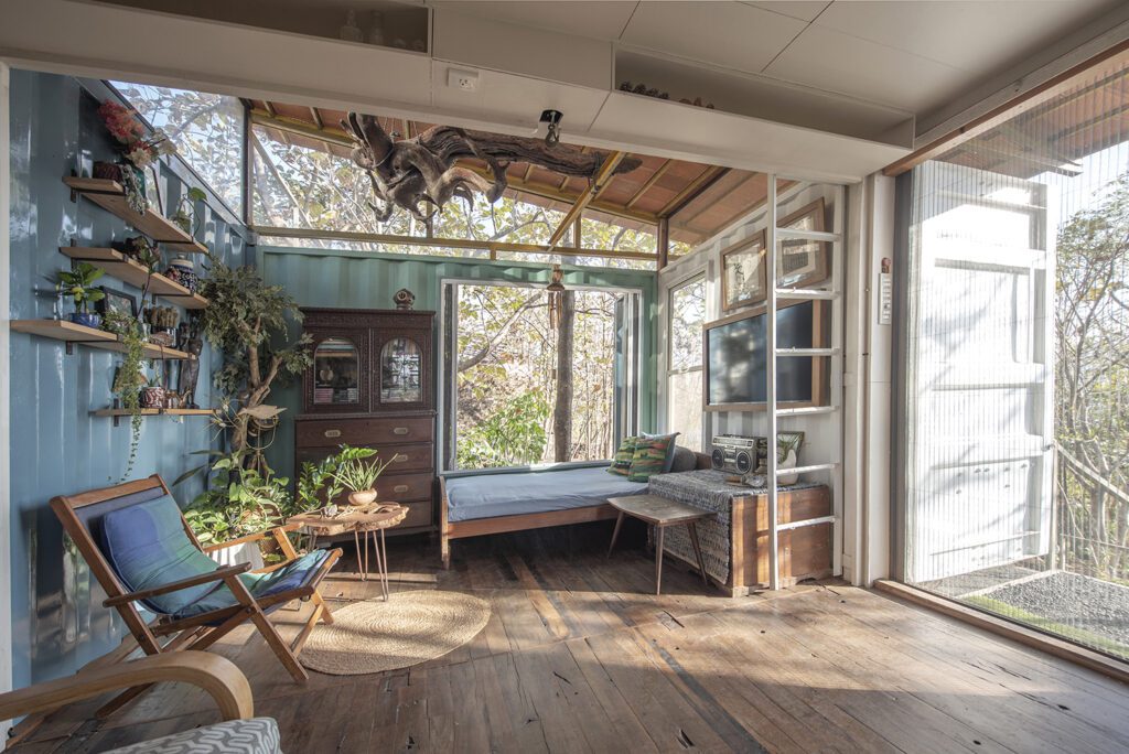 A Minimalist Muse in Form and Function