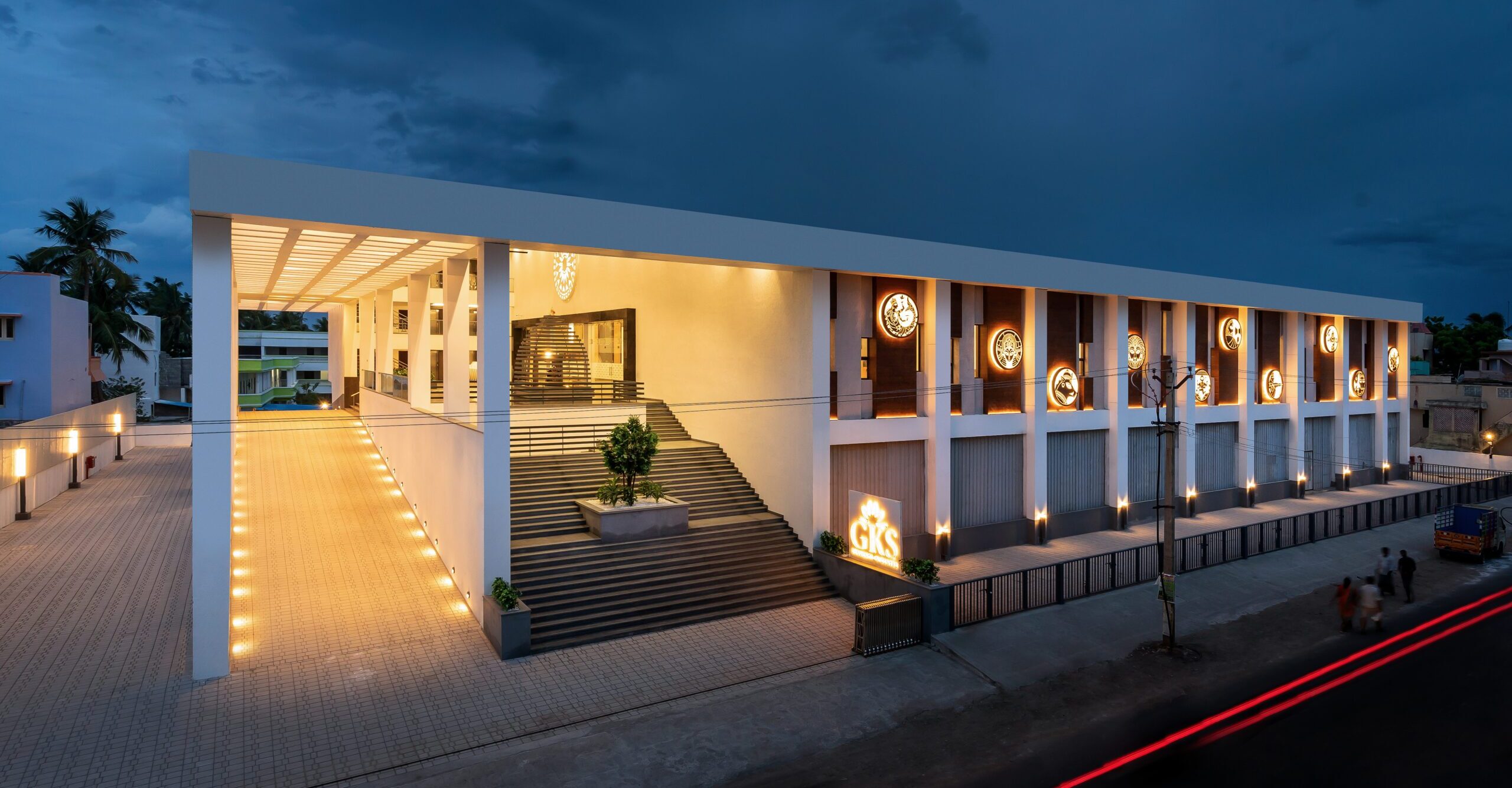 Span and Spine Fusing Innovation with Heritage