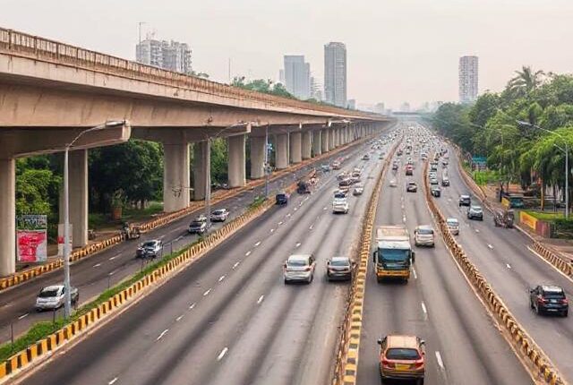 Bengaluru's Infrastructure Under Scrutiny as Industry Leaders Highlight Urgent Reforms