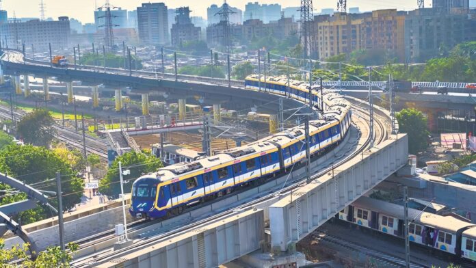 Metro 2B Segment with One More Station