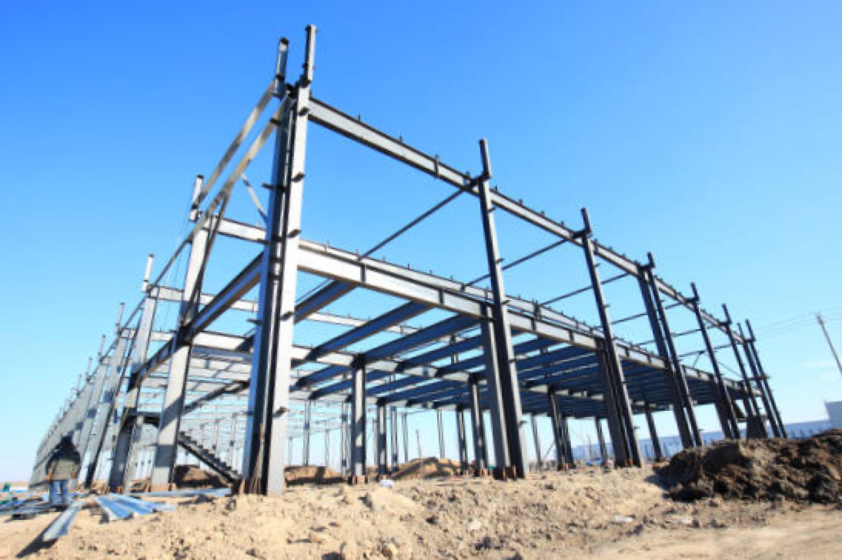 Pre-engineered Buildings (PEBs), Bracing Systems, Seismic Zones, Structural Performance, Steel Construction, STAAD Pro Software, Displacement, Structural Weight, Cost Efficiency, Construction Time, Cold-formed Members, Hot-rolled Sections, Building Design 