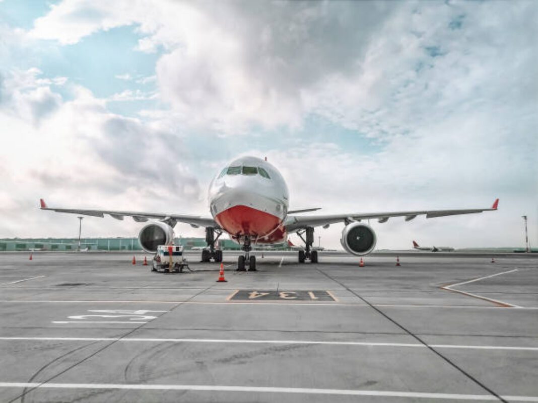 Bhopal, Raja Bhoj Airport, expansion, infrastructure, modernisation, phased development, terminals, efficiency, advanced technologies, sustainability, environmental standards, renewable energy, green building practices.