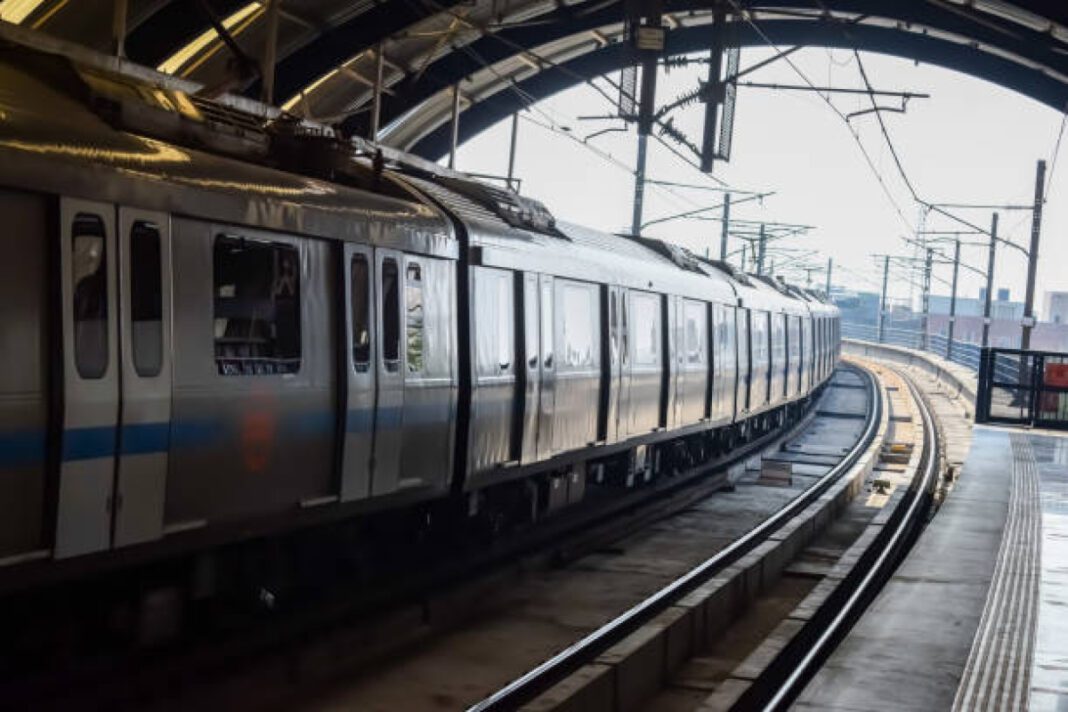 Mumbai's Metro Line 11, construction, Wadala and Regal Cinema, metro expansion, connectivity, urban mobility, modern amenities, public transport network