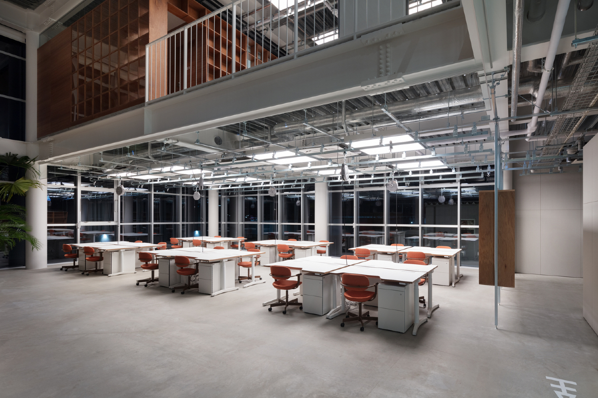 Furukawa Manufacturing, headquarters, factory, Ota City, Japan, industrial architecture, Jo Nagasaka, Schemata Architects, minimalist design, concrete, steel, glass, grid system, brise-soleil, flexibility, modular furniture, precision engineering, efficient design
