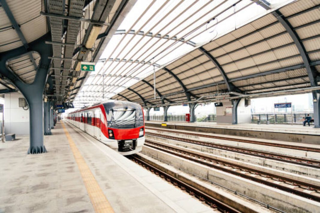 DMRC, Delhi Metro, Phase-IV completion, Public Works Department (PWD), double-decker viaducts, Japan International Cooperation Agency (JICA), Phase-III, metro expansion