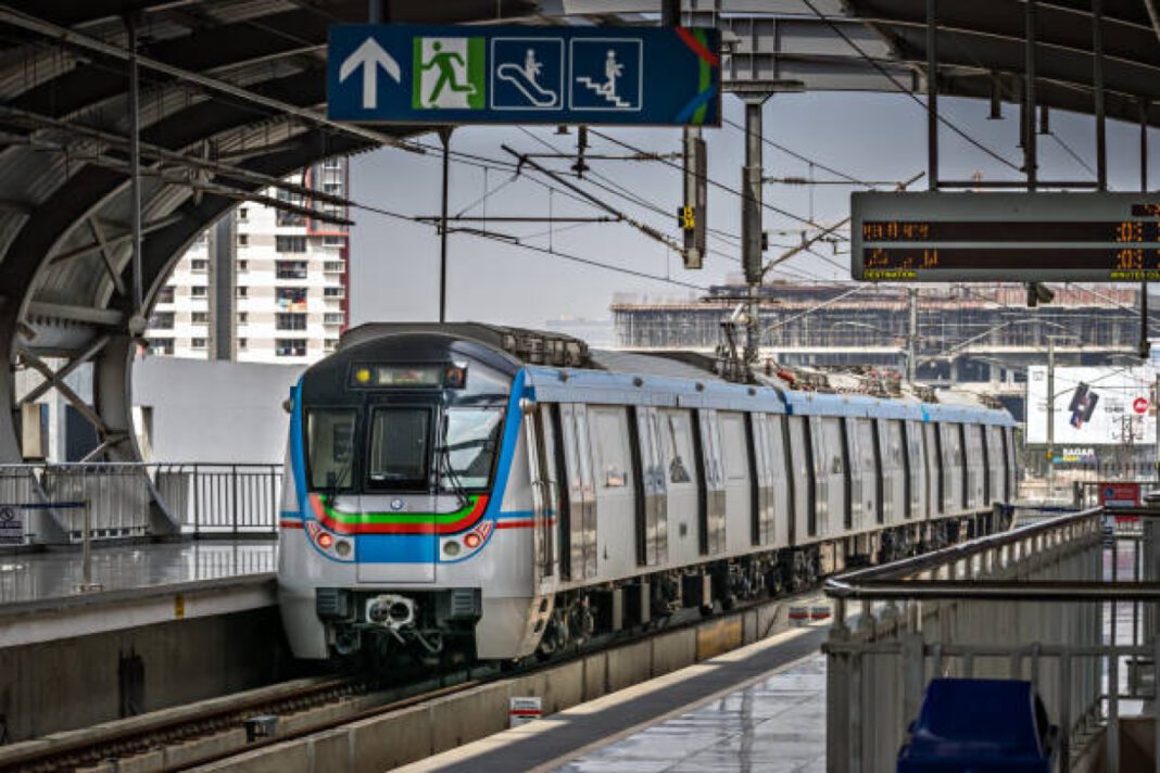 Hyderabad Metro, LB Nagar to Hayathnagar line, Corridor VIII, HMRL, metro expansion, public transport, urban mobility, sustainable transport, metro station, infrastructure development